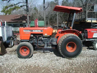 1992 Kubota M4030su Tractor