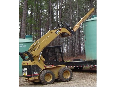 CAT 242 Skidsteer - 450 Hours - $21,500