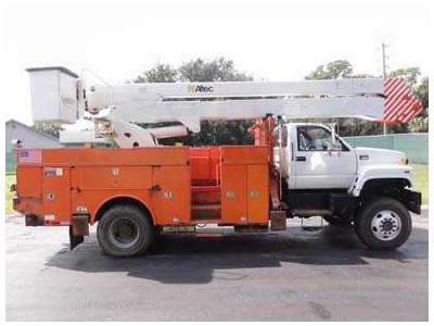2002 GMC C8500 4x4 Bucket Truck #11262