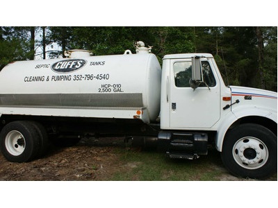 2001 septic pump truck