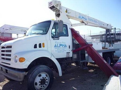2000 Sterling 15 ton 14,000 mi $30,000