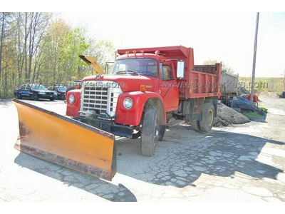1978 1800 Loadstar Dumptruck w/Snow Plow