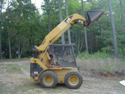 CAT 242 with 453 HOURS only $14,900