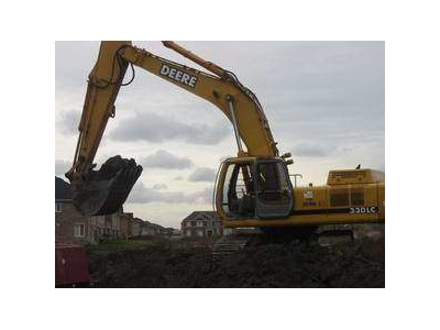 2000 330LC John Deere Excavator