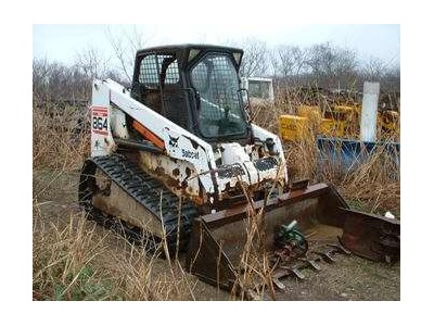 2002 864 Bobcat Rubber Track Machine