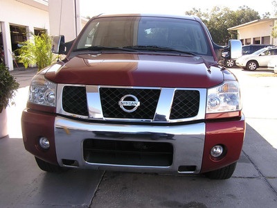 2005 Nissan Titan LE Crew Cab