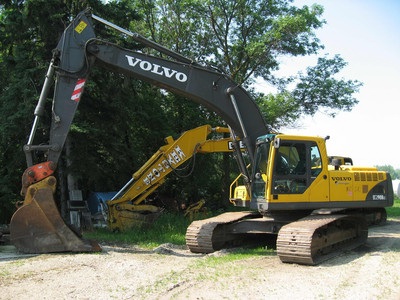 2006 Volvo EC 290B LC.