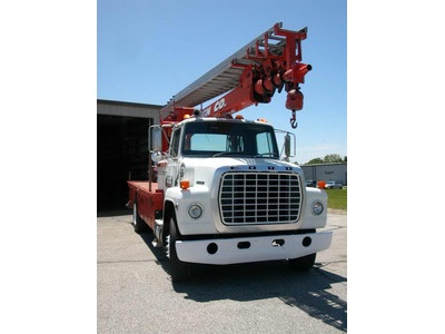 Dynalift - 1981 Ford F8000 Crane Truck