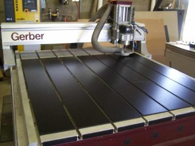 Gerber Sabre 404 CNC Router