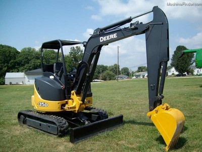 John Deere 35D mini excavator