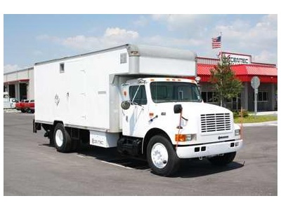 2000 International 4700 Box Truck #89005