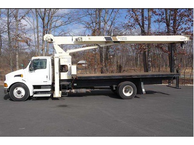 2005 STERLING ACTERRA;NATIONALCRANE 500B