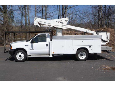 2001 FORD F550 S/DUTY; VERSALIFT BUCKET 