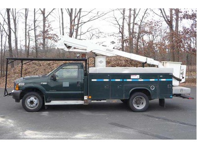 2001 FORD F550 S/DUTY; VERSALIFT BUCKET 