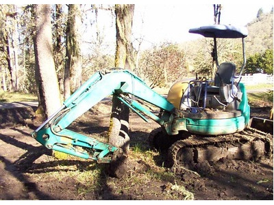 Komatsu PC27  Mini Excavator 2001