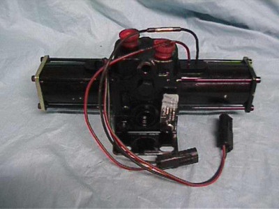 Link Belt outrigger soleniod valve 