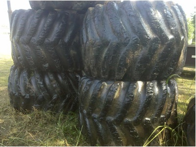 SKIDDER FLOATATION TIRES