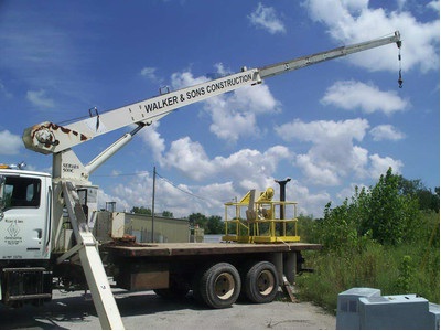 2000 Sterling National 562C Boom Truck