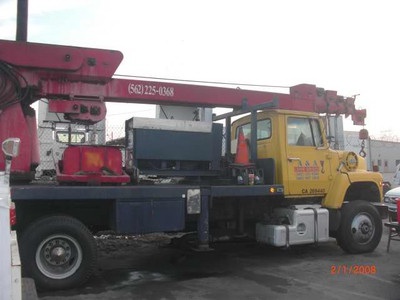 1979 ford w/dynalift A118 crane