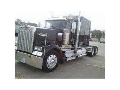 2001 Kenworth W900