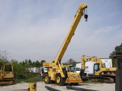 1993 Grove RT58 C  $65,000