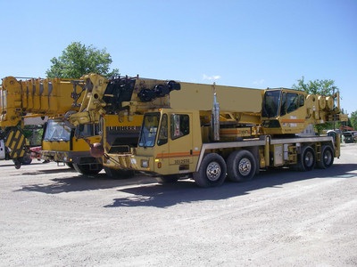 2000 Grove TMS 870 with dolly and 2 axc.