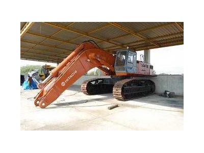 Excavator - Hitachi EX-700 (Unit 3)