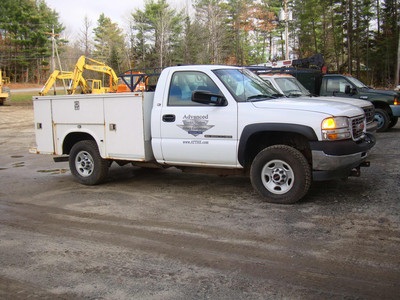 2001 GMC 2500HD Utility Truck