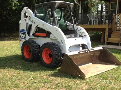 2000 Bobcat Skid 773 EXCELLENT SHAPE