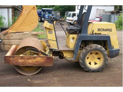 BOMAG vibratory roller 
