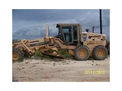 Champion 710 Motor Grader