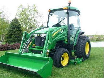 2008 John Deere 4720 CAB = $12,750 US =