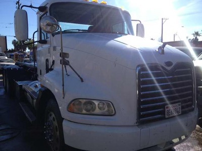 2001 Mack CX613 Roll Off