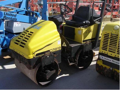 2003wacker roller rd11 smoothdrum roller