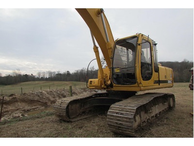 2005 JOHN DEERE 200 LC 