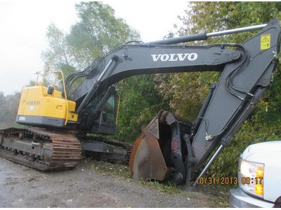 2010  Volvo ECR305CL